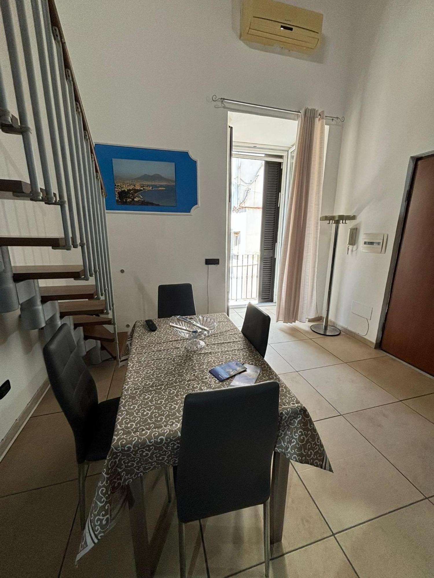 Azzurra Apartment Неаполь Екстер'єр фото